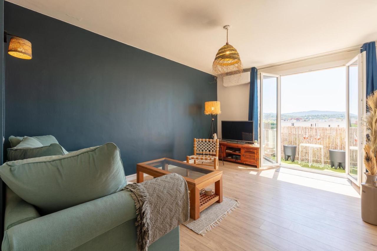 Le Blue Sea - Appt Classe 3 Etoiles A 650M De La Plage Le Lavandou Exterior foto